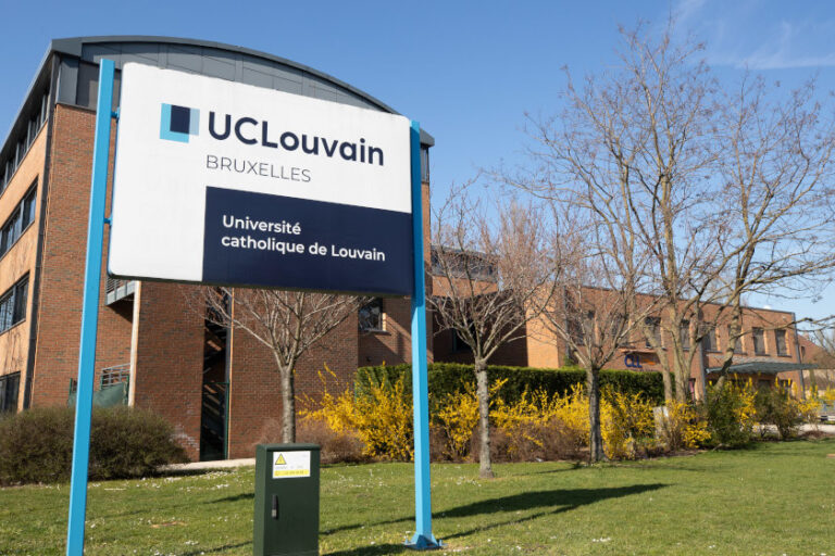 Étude de cas : UCLouvain Le retour d’expérience de l’UCLouvain sur le logiciel AQ Manager LIMS